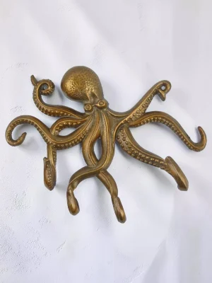 Vintage Octopus Tentacles Wall Hook – Sturdy Cast Metal Nautical Key & Coat Hanger