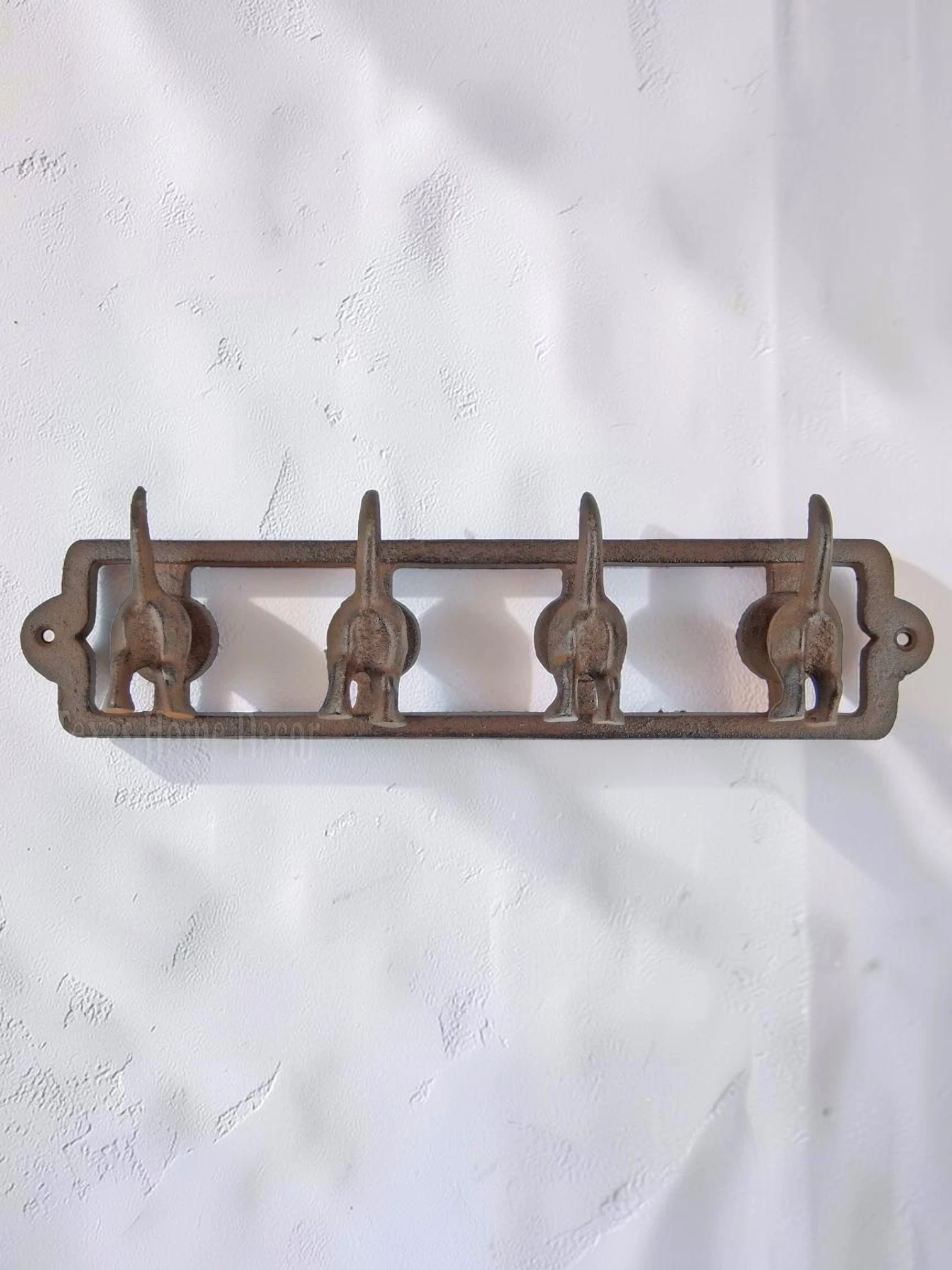 Rustic Cast Iron Dog Tail Wall Hook Rack - Heavy Duty 4-Hook Organizer for Leashes, Keys, and Coats