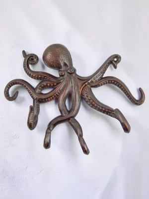 Octopus Tentacles Wall Hook - Heavy Duty Nautical Decorative Coat & Key Rack with Antique Copper Patina Finish