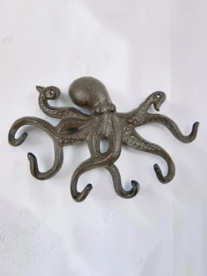Heavy-Duty Cast Iron Octopus Wall Hook - 6-Hook Nautical Decorative Rack for Keys, Towels, and Coats