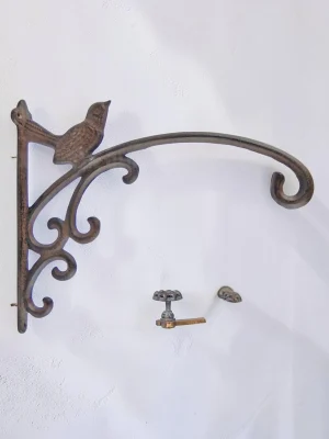 12-Inch Heavy Duty Cast Iron Bird Design Hanging Plant Bracket - Antique Rustic Garden Hook